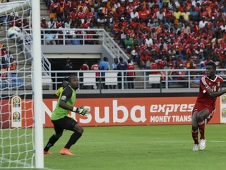 DR Kongo je v semifinále po výhre 4:2 nad Kongom