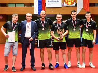 Stolní tenisti Rožňavy prepísali históriu, získali extraligový bronz
