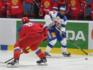 Momentka zo zápasu Slovensko U18 - Rusko U18 z finále Hlinka Gretzky Cup 2021.