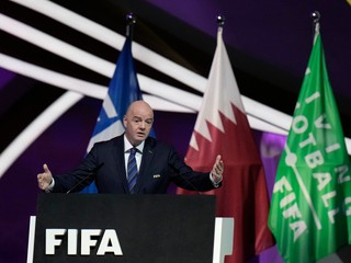 Šéf FIFA pripustil zrušenie sankcií pre Rusko. Ak ukončí vojnu na Ukrajine