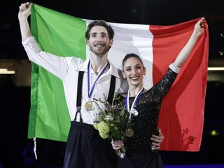 Sara Contiová a Niccolo Macii získali zlatú medailu na ME v krasokorčuľovaní 2023.
- .