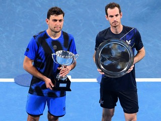 Súper mu pogratuloval k výkonom, vo finále však Murray neuspel