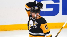 Penguins predĺžili zmluvu s kľúčovým útočníkom. Zarobí cez 30 miliónov