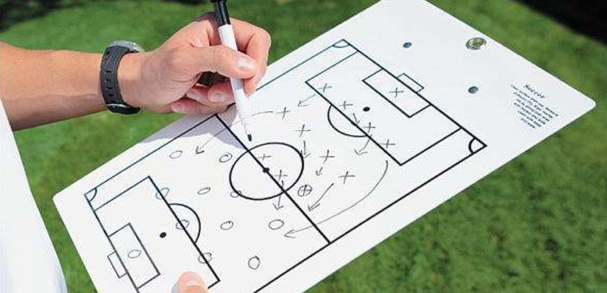 ŠKOLENIE TRÉNEROV UEFA GRASSROOTS C LICENCIE