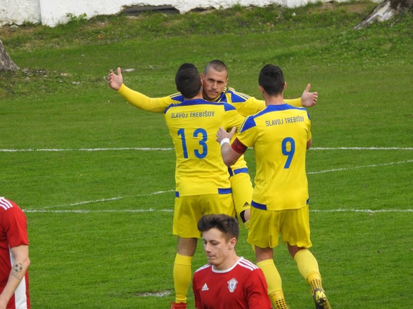 2. LIGA: KANONIER TREBIŠOVA JÁN NOVÁK: NIKTO SA NEOKÚŇA PRI DEFENZÍVE