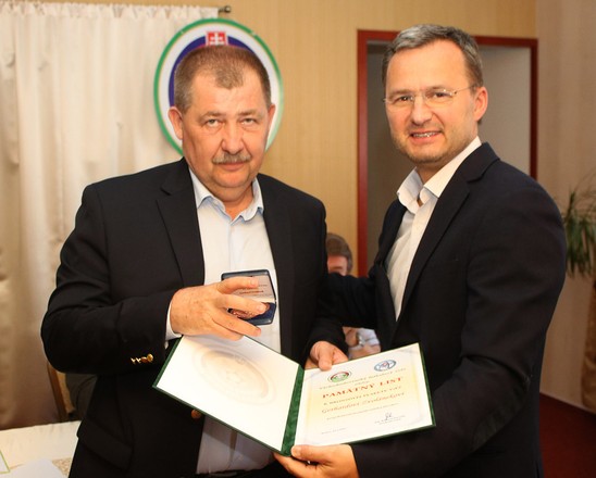 Na konferencii VsFZ ocenili jubilantov