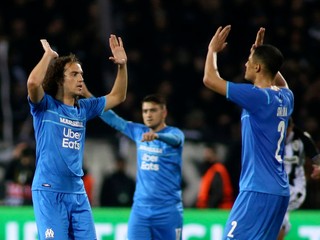 Marseille po prehre boja o titul takmer zakopol, Bordeaux prehralo 8-gólový zápas
