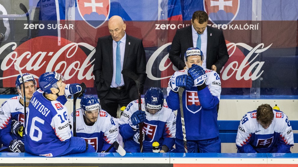 Slovenskí hokejisti počas MS v hokeji 2019.