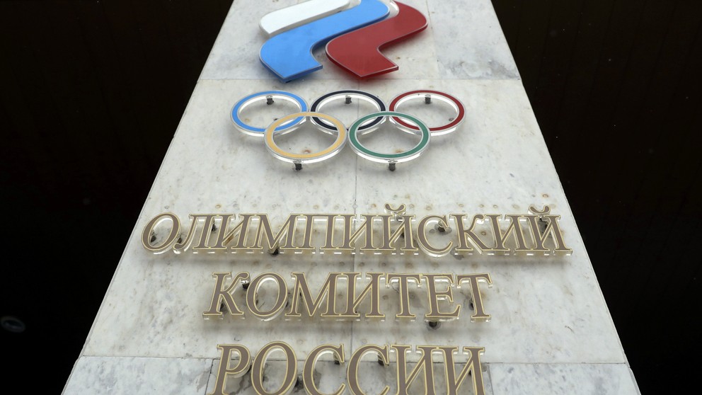 Športový arbitrážny súd zvrátil rozhodnutie MOV o doživotnom zákaze štartu na olympijských hrách pre viacerých ruských športovcov.