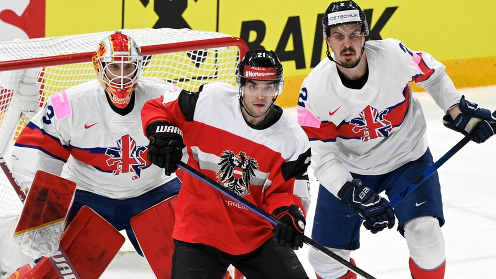 Rakúsko v zápase s Veľkou Britániou na MS v hokeji 2022