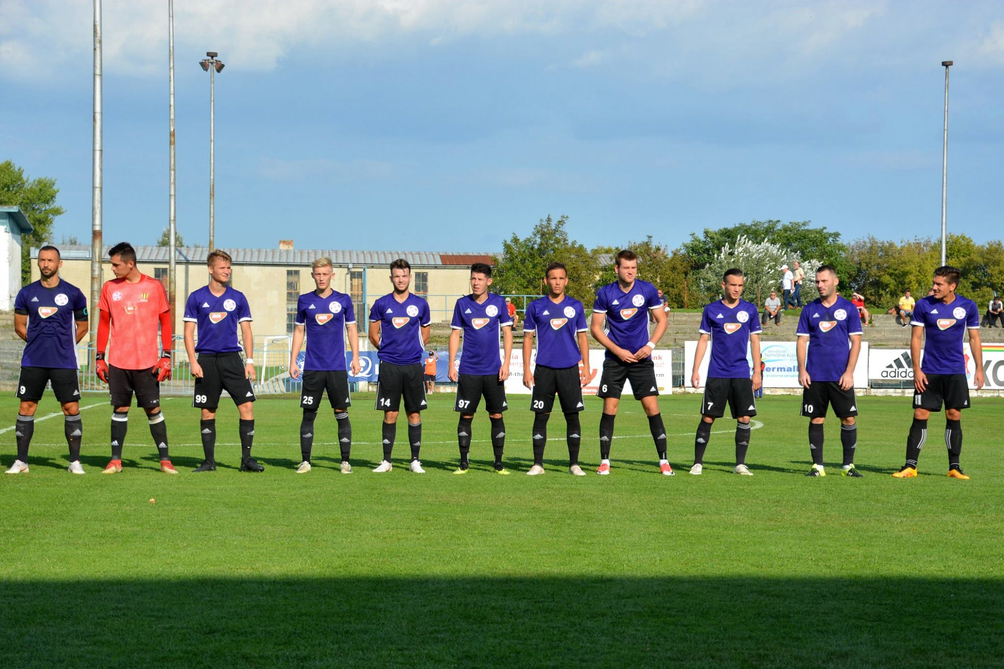 II. Liga Návrat Komárna na čelo tabuľky, Prešov zdolal Trebišov